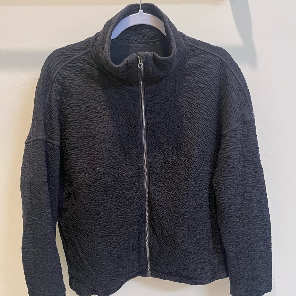 Former lululemon employee